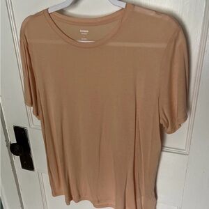 Express Women's peach relaxes Short Sleeve Tee